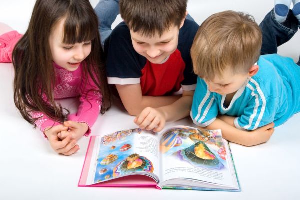 Националният център за книгата състави списък с препоръчителни четива за деца и тийнейджъри