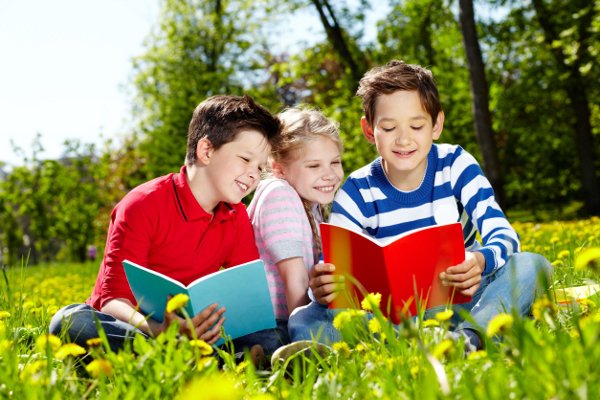 Може ли четенето да бъде забавно за децата? 