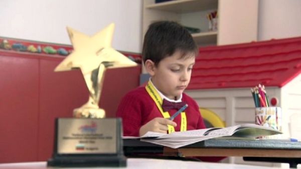 6-годишно българче стана световен шампион по математика