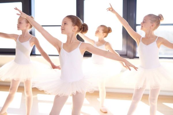 В Плевен се открива лятно балетно училище за деца