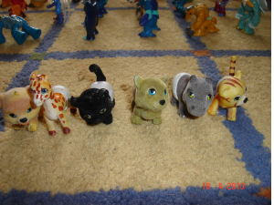 Моите любими играчки са барбита, плюшеното мече Пами, овцата Али и животните с вълшебни памперси
