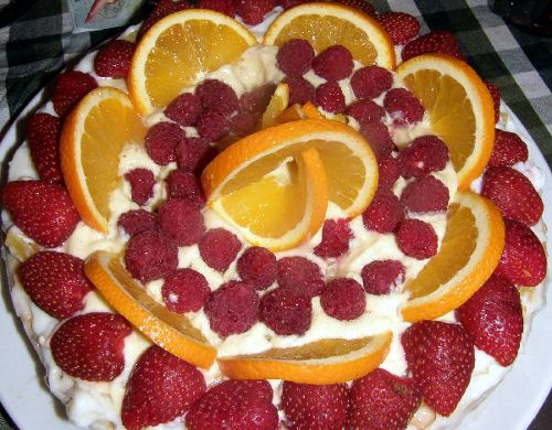 Лесна плодова торта