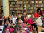 "Забавното лятно четене" събра първокласници в Столична библиотека