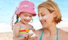 Важните неща за слънцезащитните продукти и лятото, които всяко дете трябва да знае