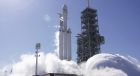 Falcon Heavy – ракетата, която може да вози 6 слона, беше изстреляна в космоса