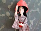 Куклен театър с интересни японски кукли представя приказката „Химе с голямата шапка“