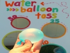 С мишена за водни балони забавленията са безкрай