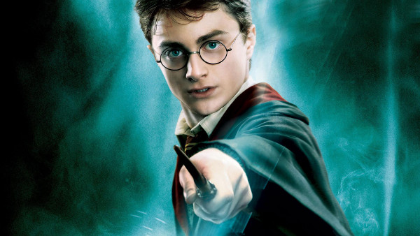 Хари Потър ще изненада феновете си с нов филм