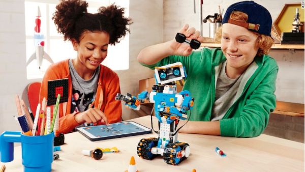 Първият по рода си международен фестивал по програмиране и роботика за деца ще се проведе в София