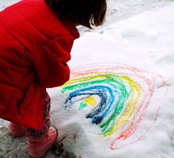 Рисуване в снега – да, напълно е възможно!
