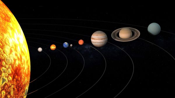 Коя планета е най-близо до Слънцето?