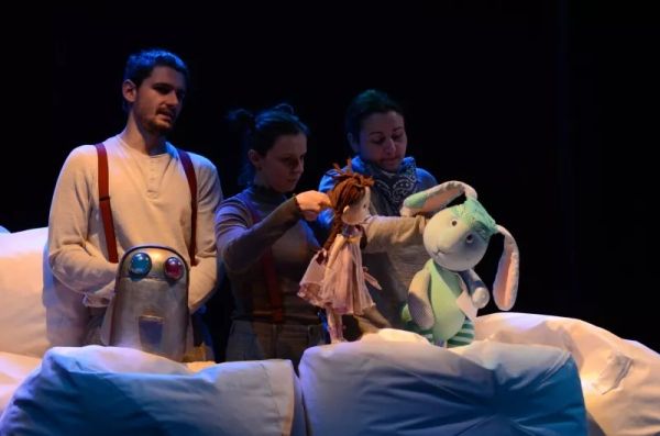Кукленият театър в София ще предложи на малките си зрители много коледни чудеса