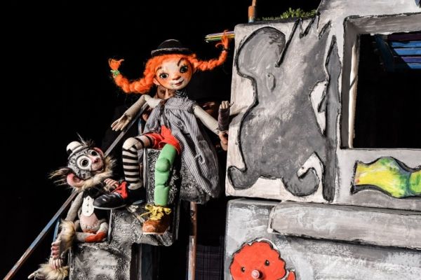 С „Пипи Дългото чорапче“ кукленият театър в Ямбол открива новия си сезон