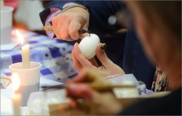 Ателиета за писани великденски яйца в Националния етнографски музей
