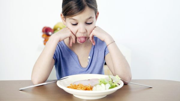 Хранителни разстройства при деца и тийнейджъри – ето кои са признаците и какво да правим, ако ги забележим