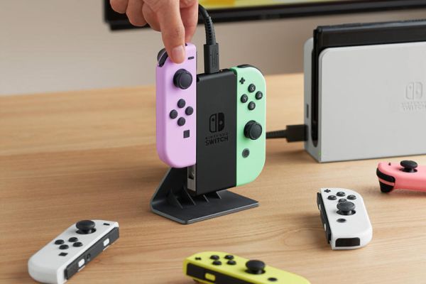 Nintendo представи зарядно за контролери Joy-Con - 7 години след излизането на Switch