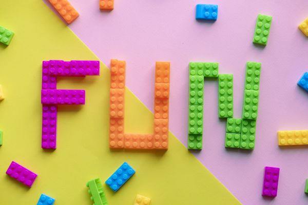 Топ 10 ползи от LEGO, които родителите често пренебрегват Топ 10 ползи от LEGO, които родителите често пренебрегват