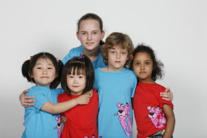“Цветни деца” – Великденска инициатива на “И аз мога”