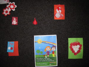 Изложба от ръчно изработени детски мартенички за 1 март