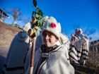 Български традиции: малки и големи коледари зарадваха жителите на Гара Бов