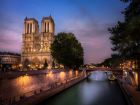 Катедралата от „Парижката Света Богородица“ е...